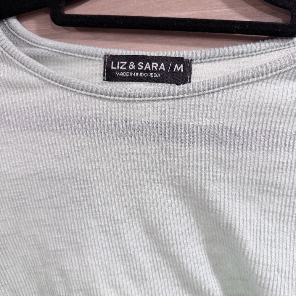 Mint Ruched Short Sleeve Top - Picture 2 of 2